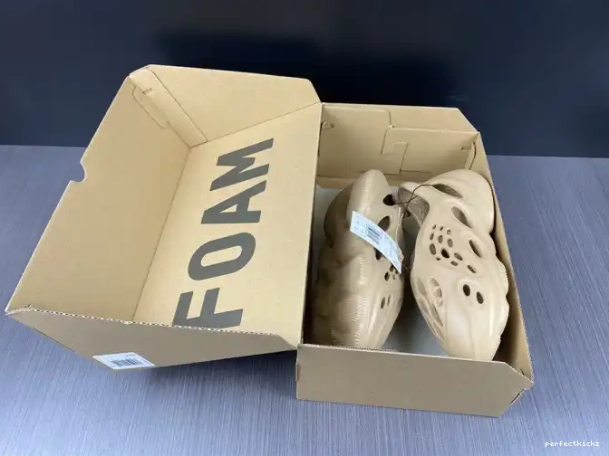 Foam Yeezy GW3354 Ochre Adidas RNNR 0518